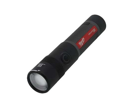 Milwaukee Rechargeable 1100 Lumen LED Flashlight, Battery Powered, Twist Focus - Image 2