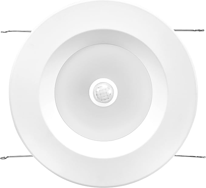 Maxxima 5 in. & 6 in. Retrofit LED PIR Motion Sensor Downlight - Image 3