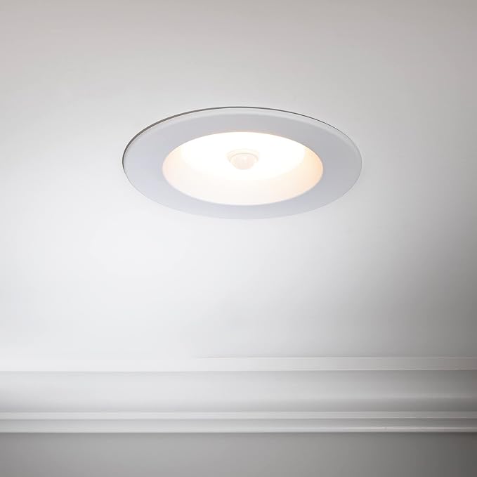 Maxxima 5 in. & 6 in. Retrofit LED PIR Motion Sensor Downlight - Image 7