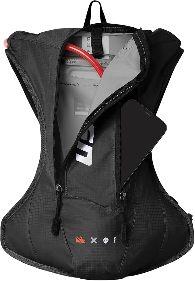 USWE Outlander Moto Hydration Pack, Hiking Hydration Backpack - Image 3