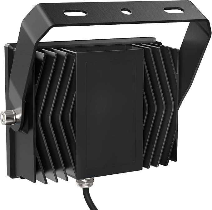 Univivi IR Illuminator 15 LEDs 90 Degree Wide Angle IR Lights - Image 2
