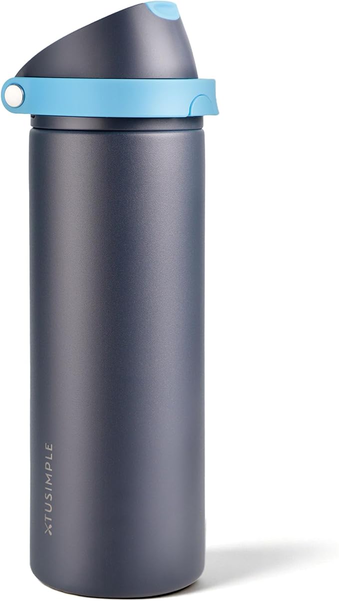 24 oz Stainless Steel Water Bottle by XTUSIMPLE