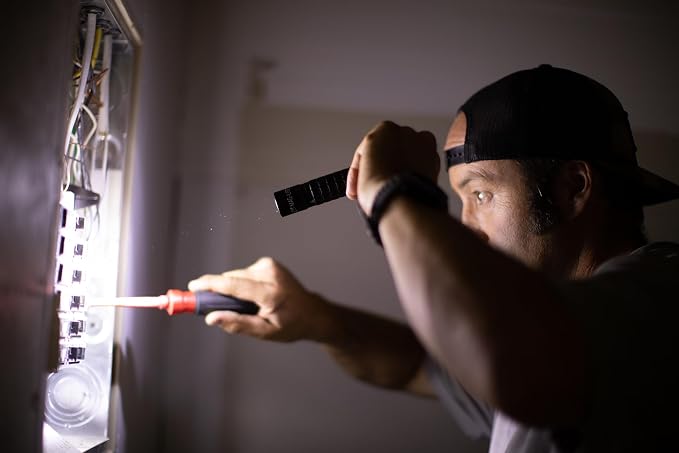 MagLite MAG-TAC 2-Cell CR123 LED Tactical Flashlight – Water-Resistant - Image 5