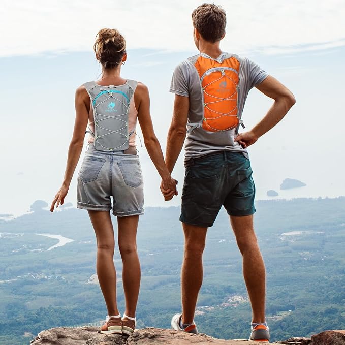 Lightweight Hydration Backpack - Image 5