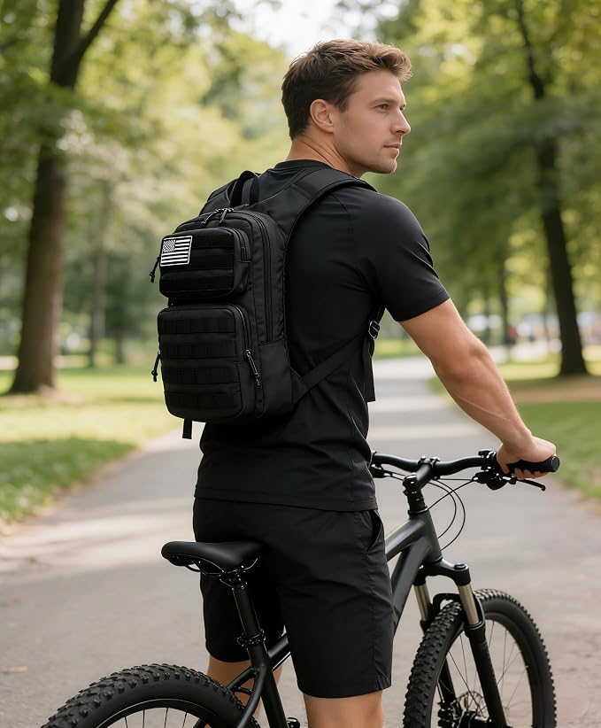wotony Hydration Backpack with Water Bladder - Image 2