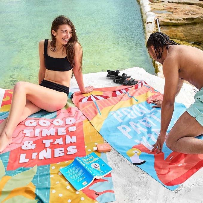Dock & Bay Beach Towel - Image 3