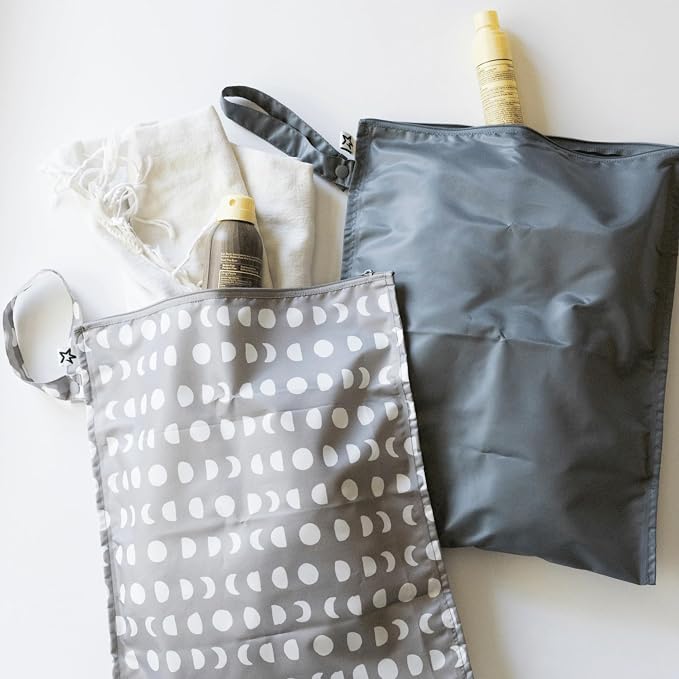 Tiny Twinkle Mess Proof Wet Bags | 2-Pack Reusable Waterproof Wet Bags - Image 2