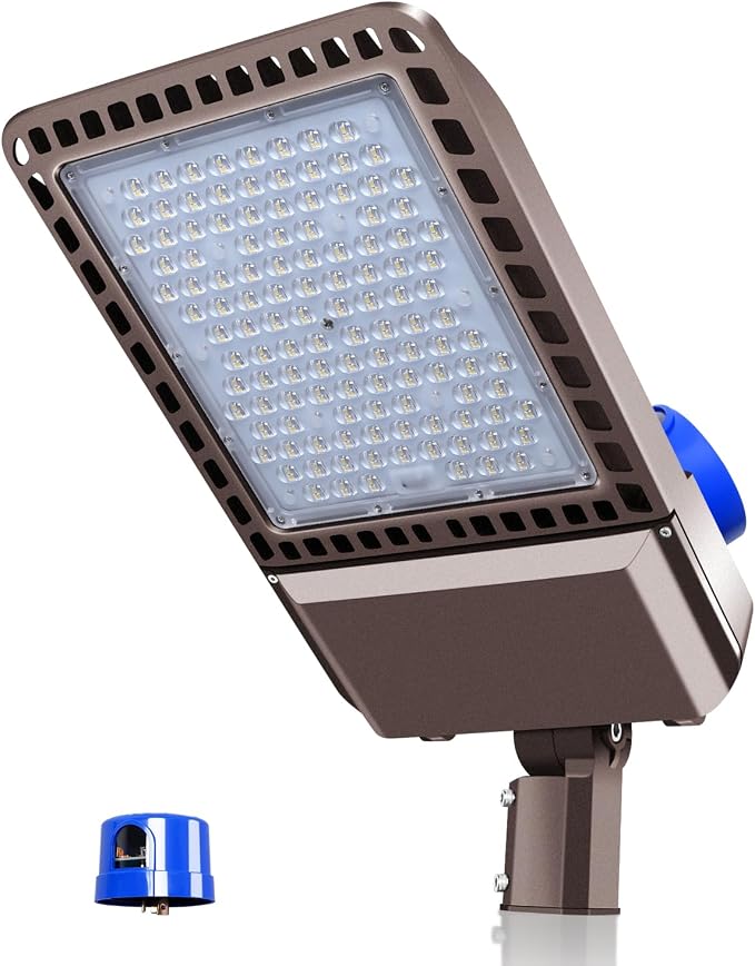 45000LM LED Parking Lot Light 300W 150LM/W led Shoebox Dusk to Dawn Outdoor by BIRITALO