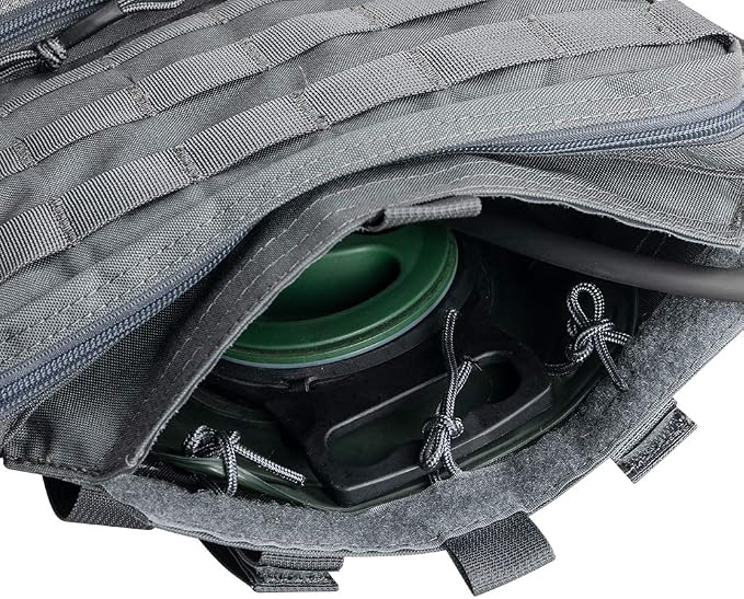 EXCELLENT ELITE SPANKER Tactical MOLLE Hydration Pack - Image 4