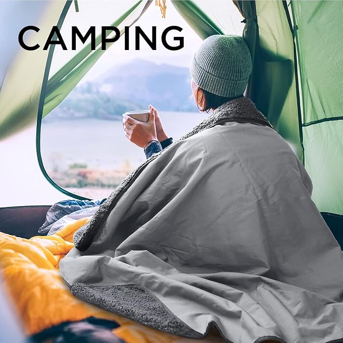 Tirrinia Large Waterproof Outdoor Blanket, Soft Warm Windproof Stadium Blanket - Image 5
