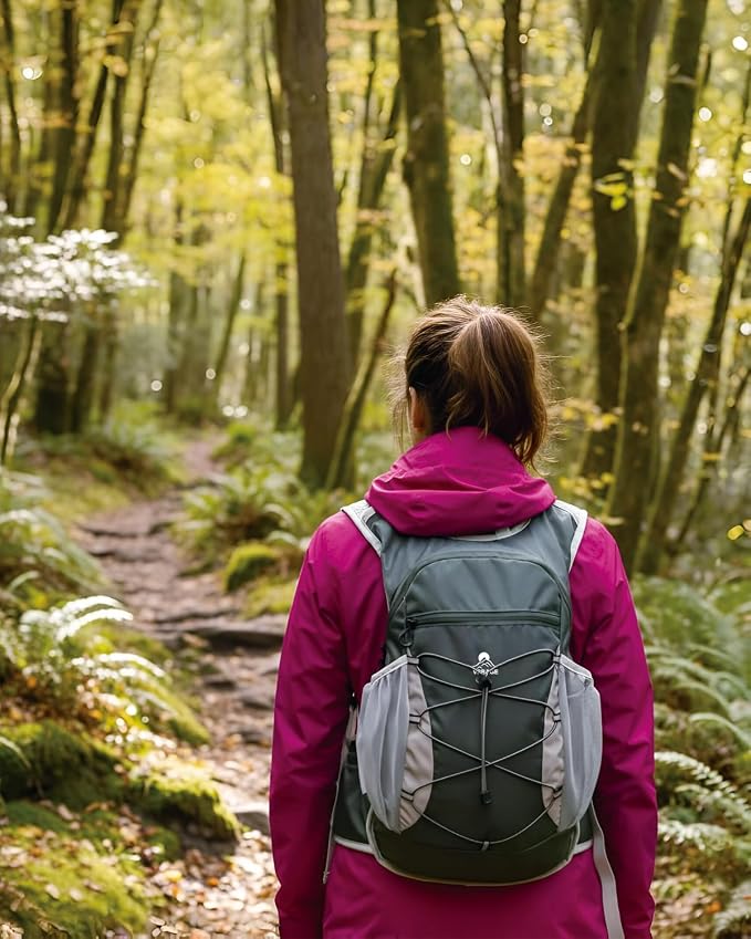 Hydration Backpack with 2L Water Bladder - Image 6