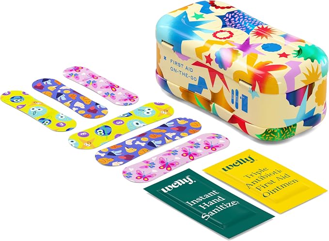 Welly Quick Fix, On The Go First Aid Kit, and Hand Sanitizer, Three Color - Image 4