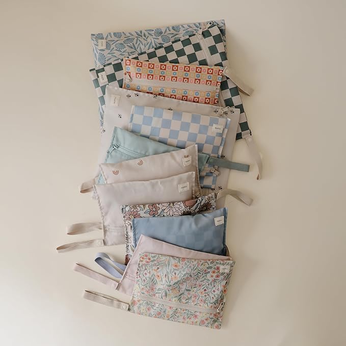 mushie Water Resistant Wet Bags | Large & Small Reusable Storage Bag - Image 4