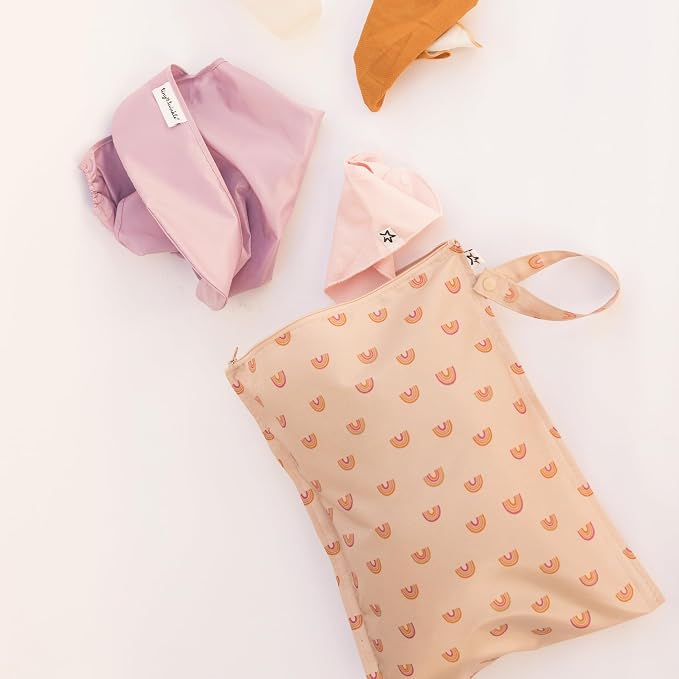 Tiny Twinkle Mess Proof Wet Bags | 1-Pack Reusable Waterproof Wet Bags - Image 4