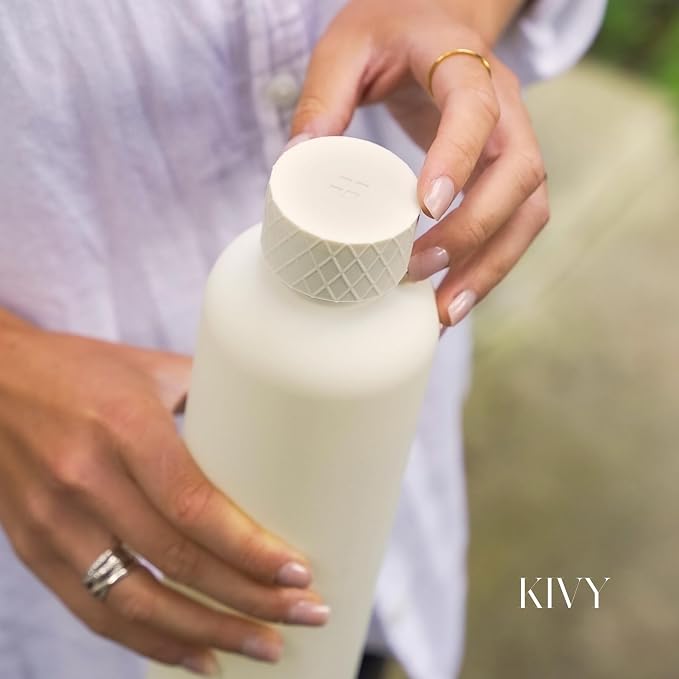 KIVY Slim Water Bottle 22oz Leak Proof Bottle - Image 8