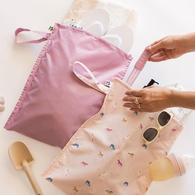 Tiny Twinkle Mess Proof Wet Bags | 2-Pack Reusable Waterproof Wet Bags - Image 2
