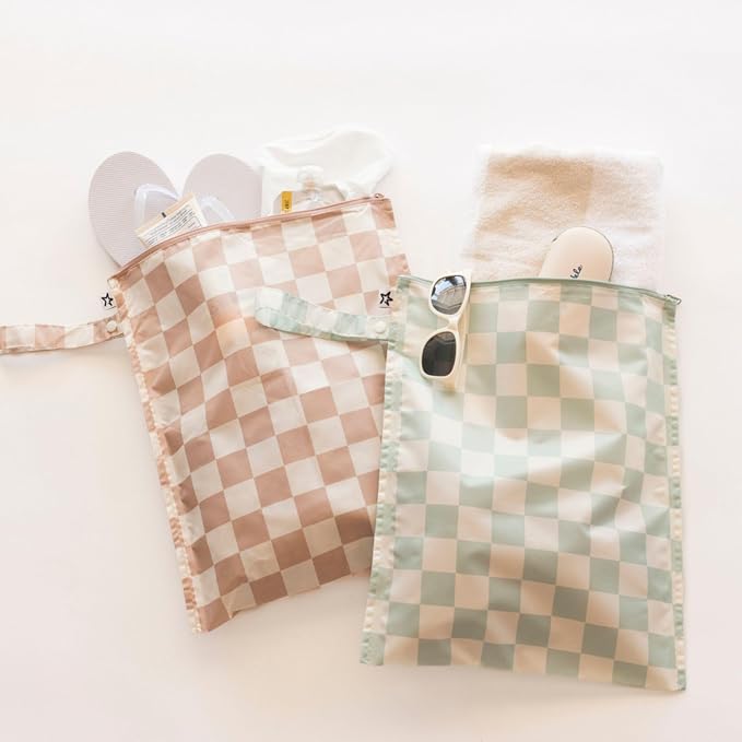 Tiny Twinkle Mess Proof Wet Bags | 1-Pack Reusable Waterproof Wet Bags - Image 7