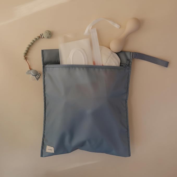 mushie Water Resistant Wet Bags | Large & Small Reusable Storage Bag - Image 8