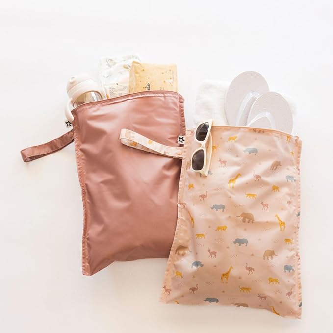 Tiny Twinkle Mess Proof Wet Bags | 2-Pack Reusable Waterproof Wet Bags - Image 3