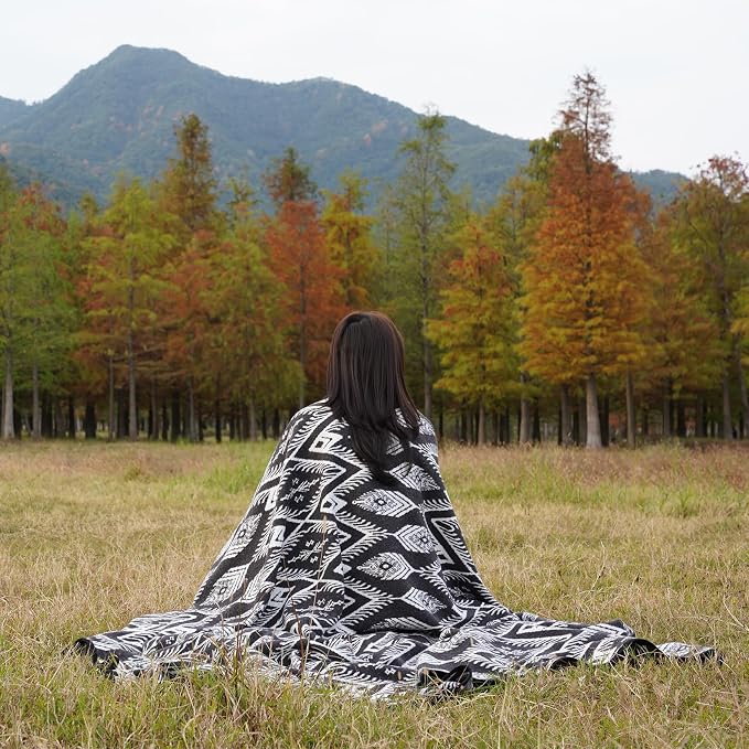PuTian Merino Wool Blanket - Image 3