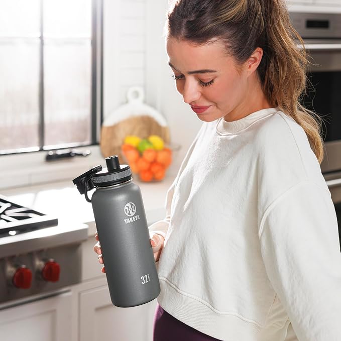 Takeya White Originals Vacuum-Insulated Stainless-Steel Water Bottle - Image 5