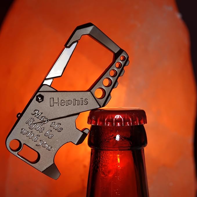 Hephis Skull Heavy Duty Key Chain, Car Emergency Escape Tool, Seat belt Cutter - Image 2