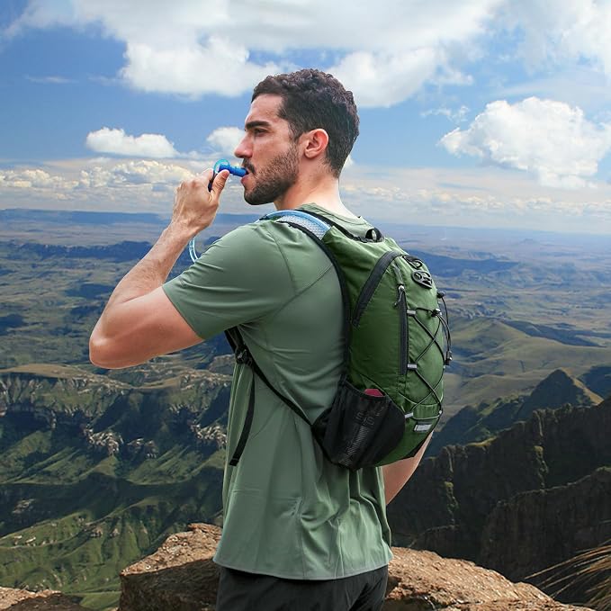Lightweight Hydration Backpack, Running Backpack - Image 6