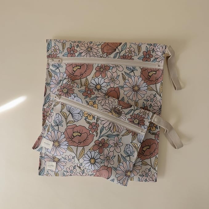 mushie Water Resistant Wet Bags | Large & Small Reusable Storage Bag - Image 2