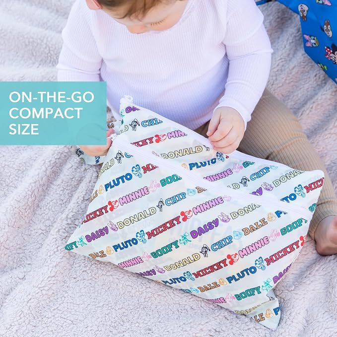Bumkins Disney Waterproof Wet Dry Clutch Bag - Image 3