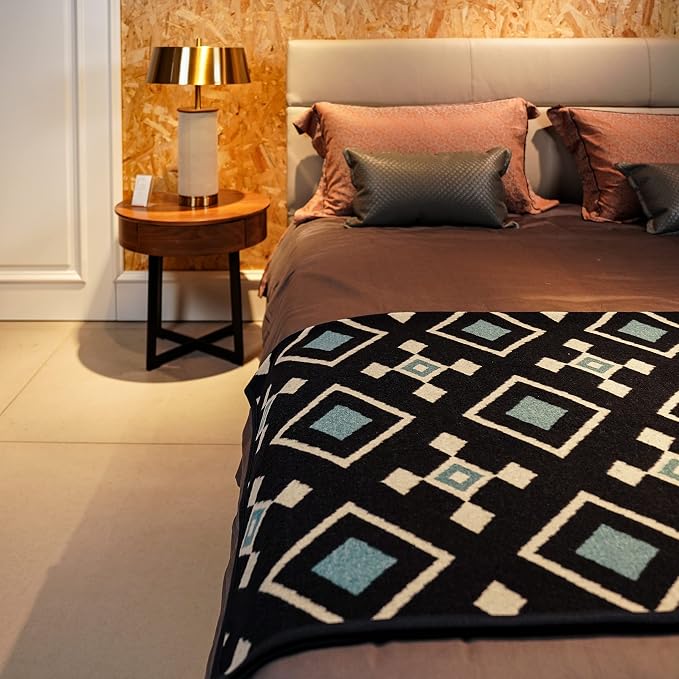 PuTian Merino Wool Blanket - Image 8