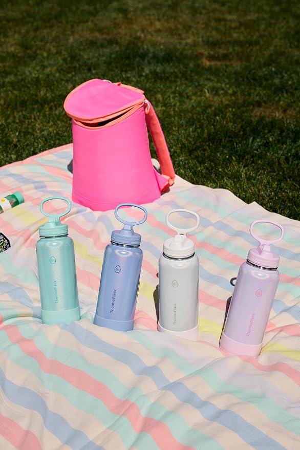 ThermoFlask 32 oz Double Wall Vacuum Insulated Stainless Steel Water Bottle - Image 5