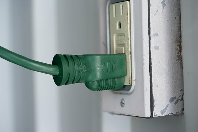 Woods Yard Master Extension Cord - Image 5