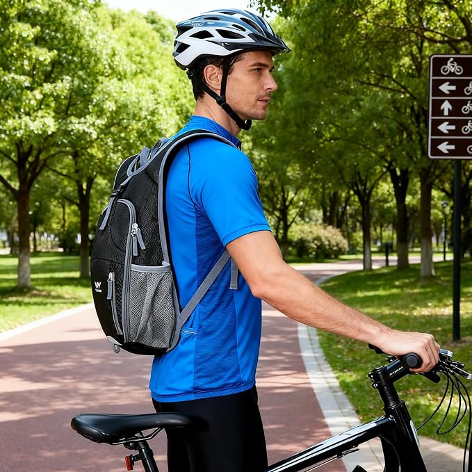 15L Foldable Hiking Backpack, Lightweight Packable Waterproof Machine Washable - Image 8