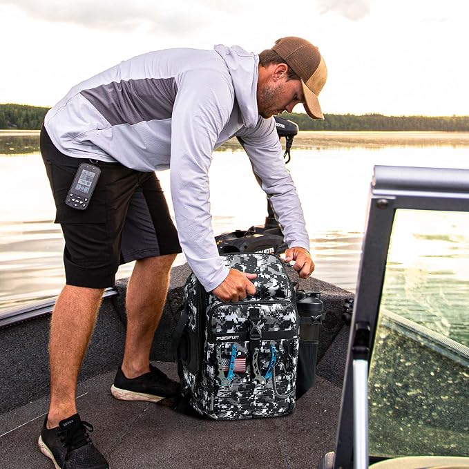 Piscifun Fishing Tackle Backpack - Image 2