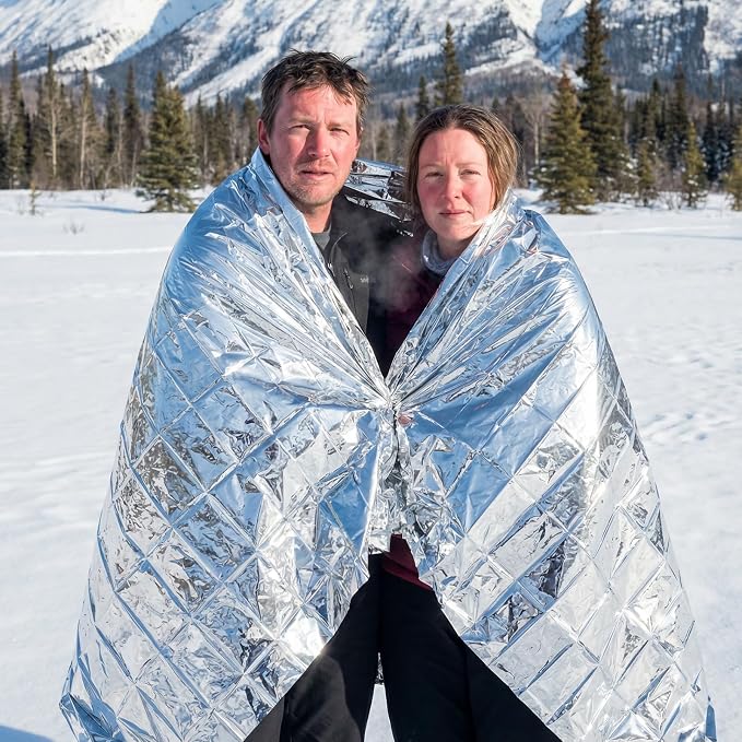 Emergency Mylar Thermal Blankets, Winter Car Emergency & Outdoor Camping - Image 7