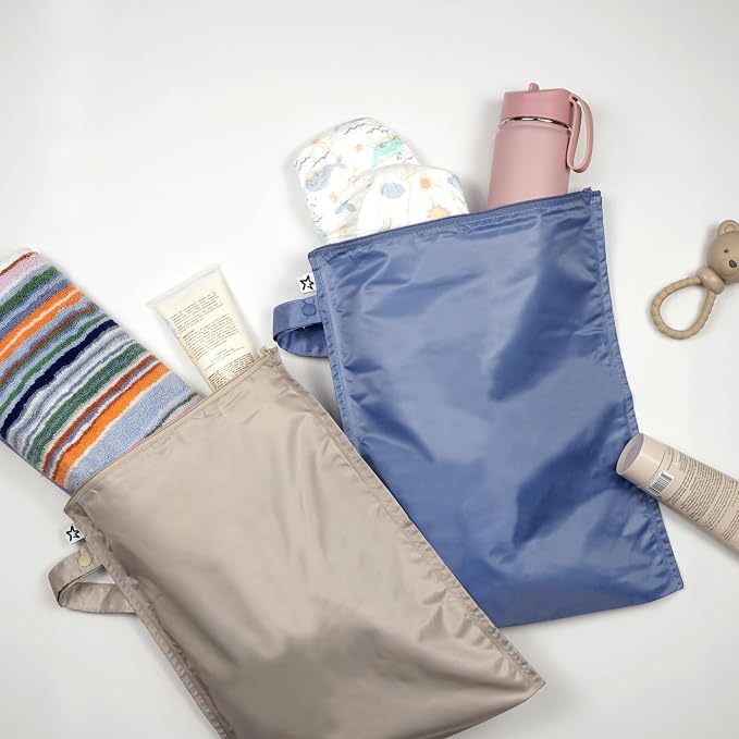 Tiny Twinkle Mess Proof Wet Bags | 2-Pack Reusable Waterproof Wet Bags - Image 3