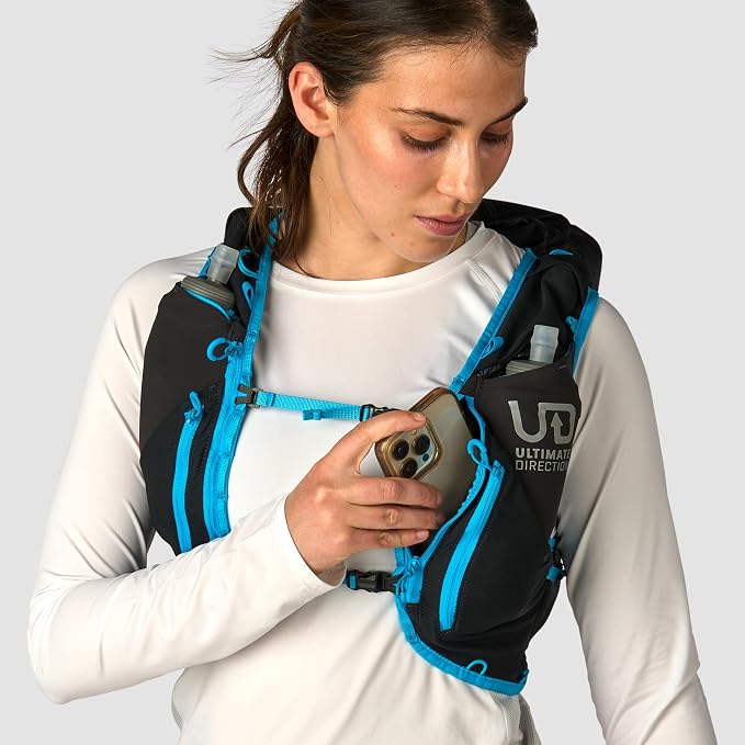 Ultimate Direction Adventure Vest | 17 Liter Capacity Hydration Pack - Image 7