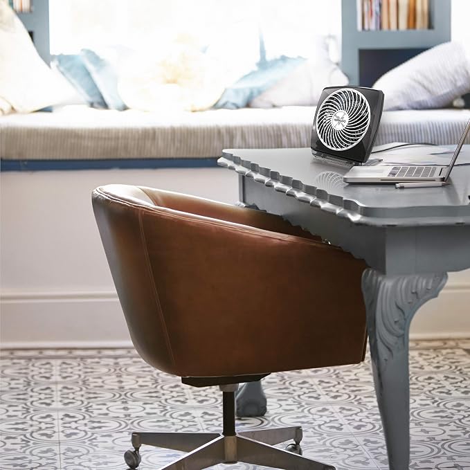 Vornado FIT Personal Air Circulator Fan - Image 2