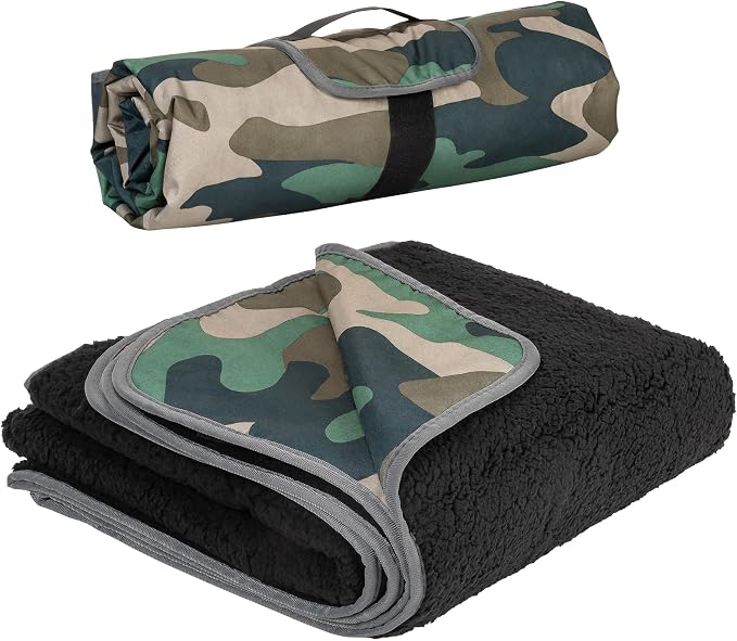Tirrinia Large Waterproof Outdoor Blanket, Soft Warm Windproof Stadium Blanket by Tirrinia