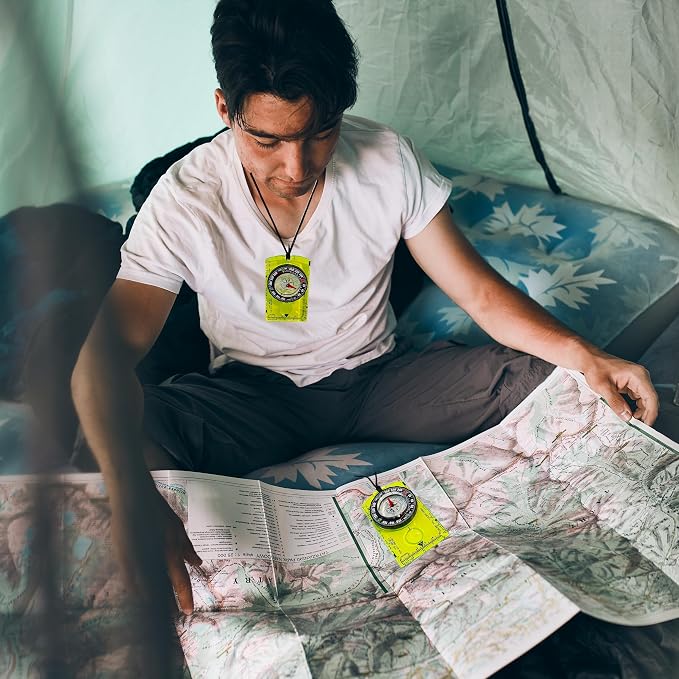 Trekker's Compass Crew Orienteering Compass, Magnetic Navigation Set - Image 7