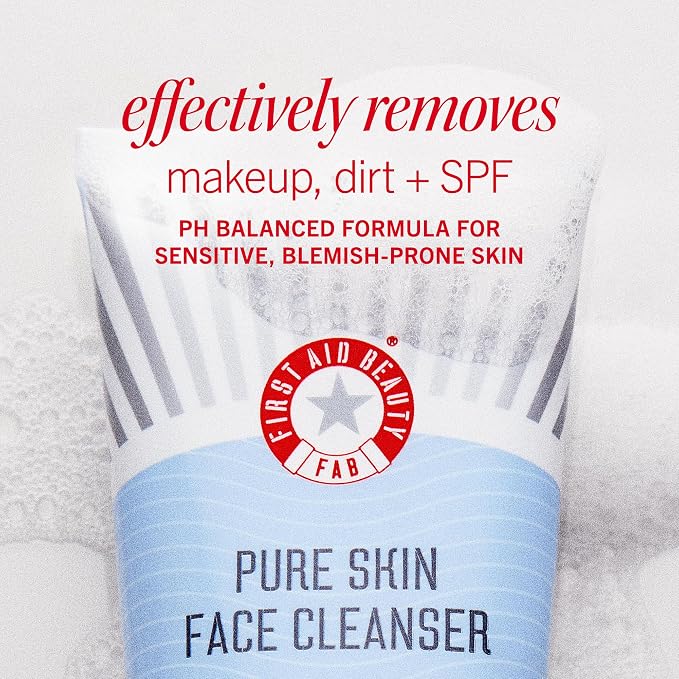 First Aid Beauty Face Faves Kit - Image 3
