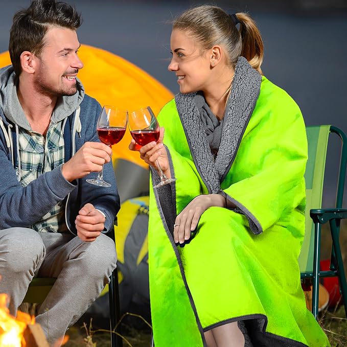Tirrinia Waterproof Outdoor Blanket - Image 4