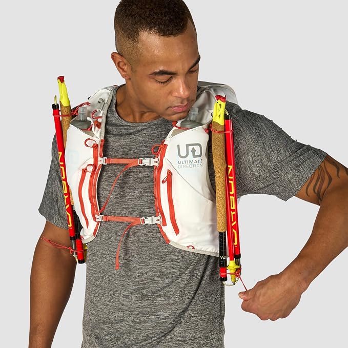 Ultimate Direction Adventure Vest | 17 Liter Capacity Hydration Pack - Image 9