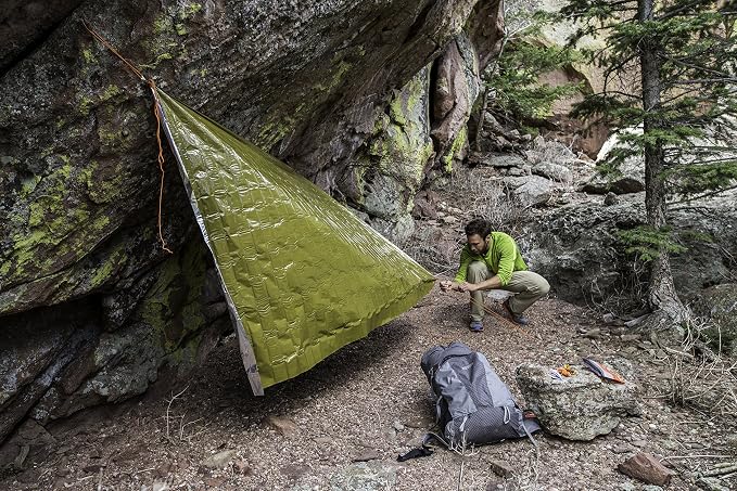 S.O.L. Survive Outdoors Longer 90% Heat Reflective Heavy-Duty Emergency Blanket - Image 9